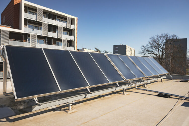 panneaux-solaires-toit-vosgiens