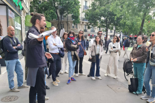 Balade dans un paysage urbain – rencontres réseau Cler 2026 Balade urbaine dans le XXème arrondissement de Paris proposée par Charles Lemonnier de l’Agence Parisienne du Climat lors des Rencontres du réseau Cler – juin 2026 (c) Auréline Doreau